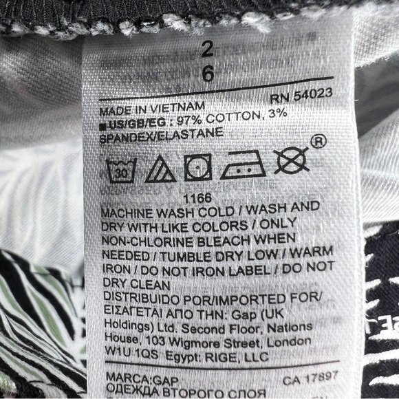 SIZE 2 GAP BLACK GREEN WHITE TROPICAL PRINT BERMUDA SHORTS STRETCH CASUAL - Picture 10 of 10